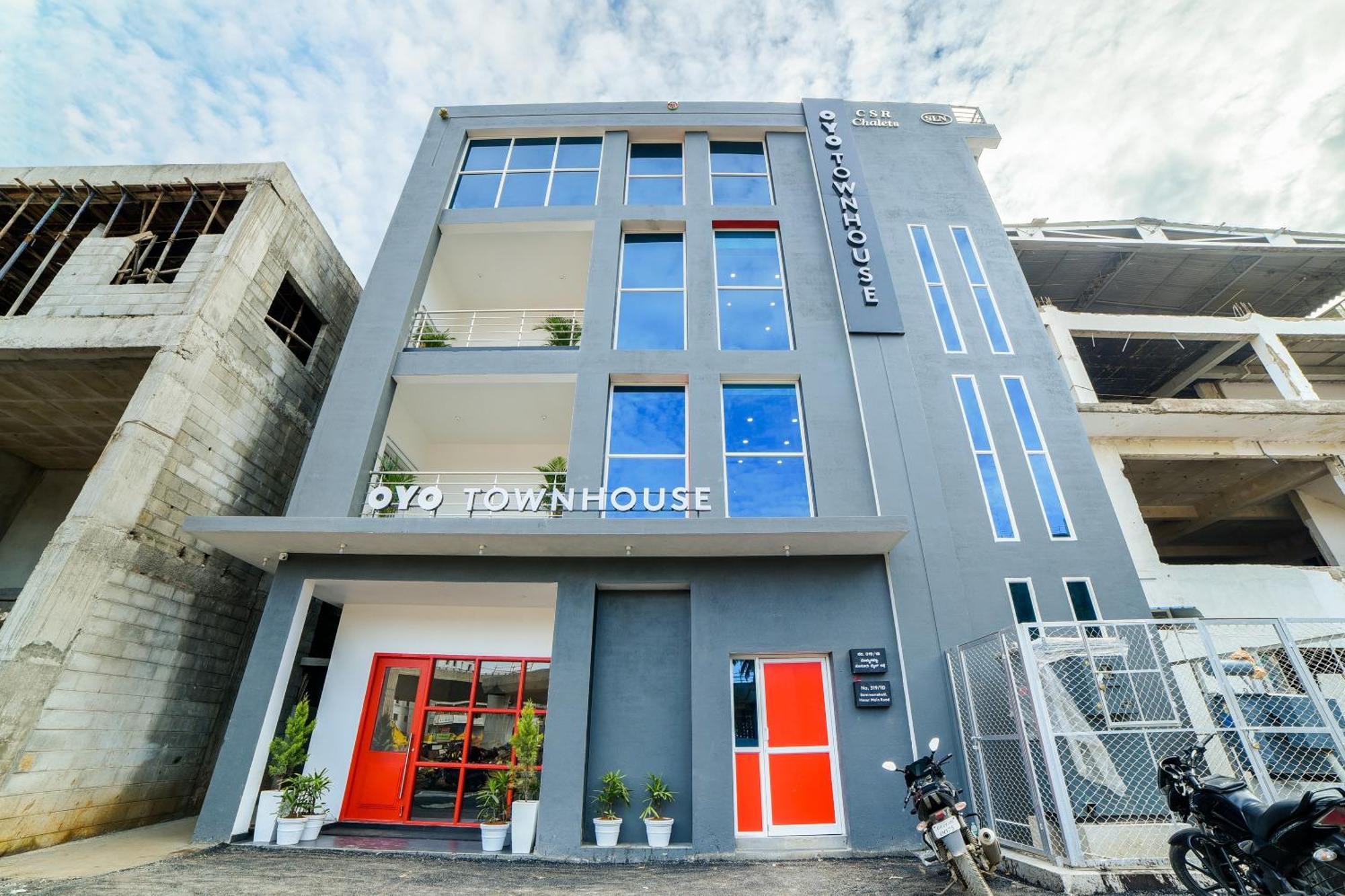 Super Townhouse Hosur Main Road Bommanahalli Near Gopalan Innovation Mall Бангалор Екстериор снимка